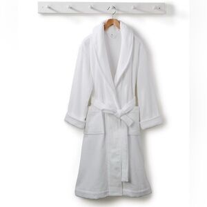 COPY - Hotel Collection
Turkish Cotton Shawl-Collar Luxurious White Bathrobe
